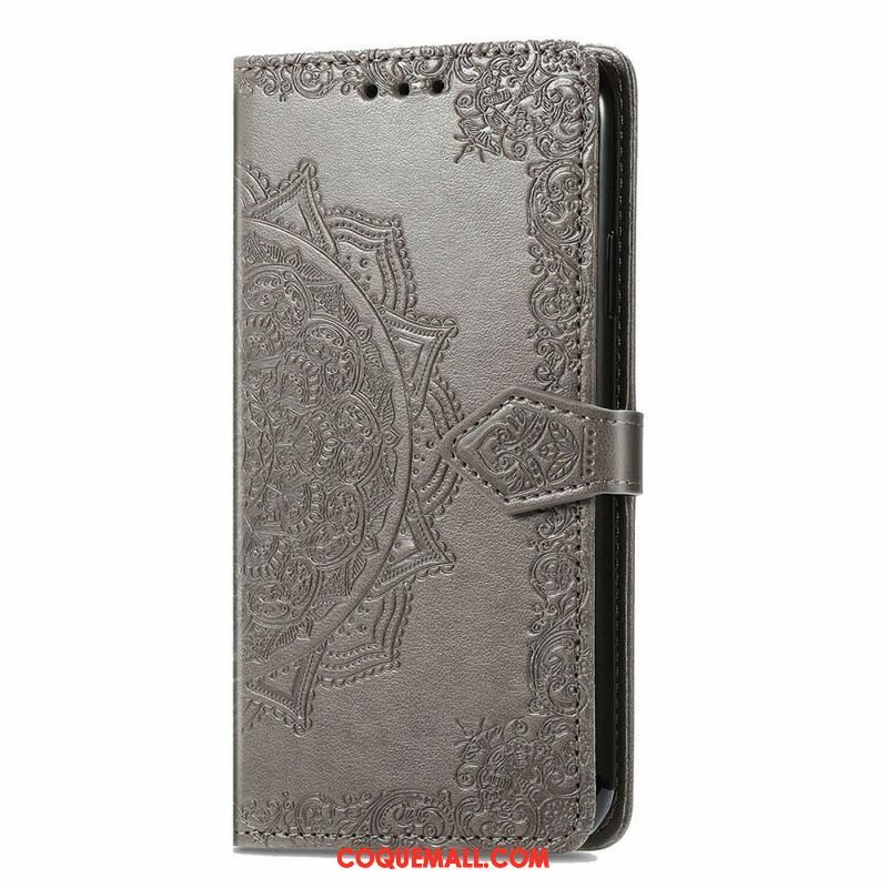 Housse iPhone 13 Mini Mandala Moyen Age