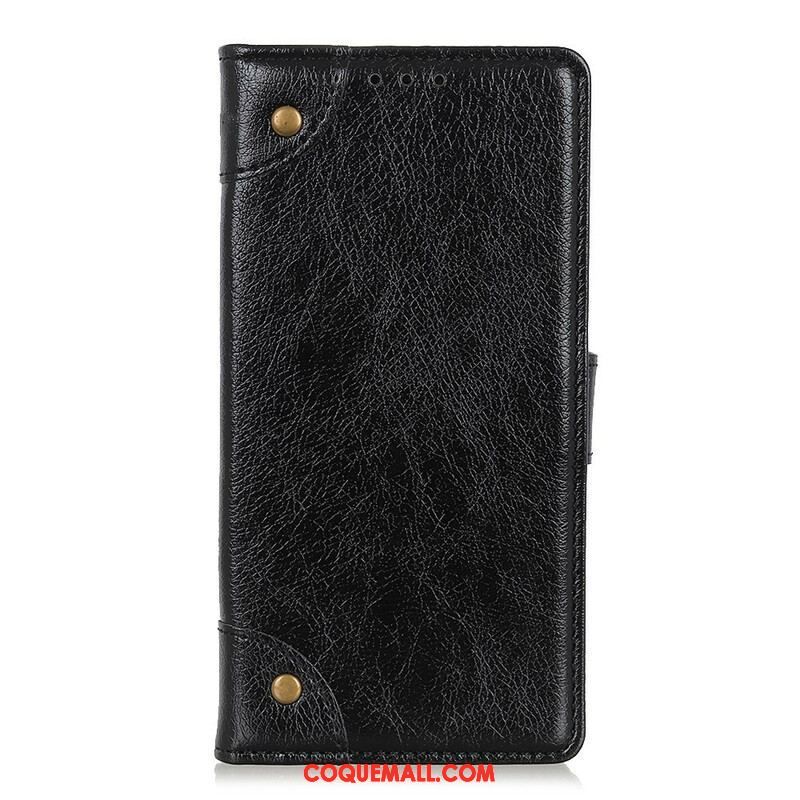 Housse iPhone 13 Pro Style Cuir Nappa Rivets Vintage