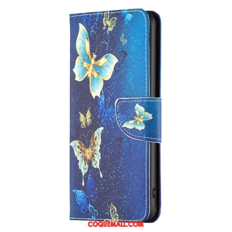 Housse iPhone 15 Plus Papillons sur Fond Bleu