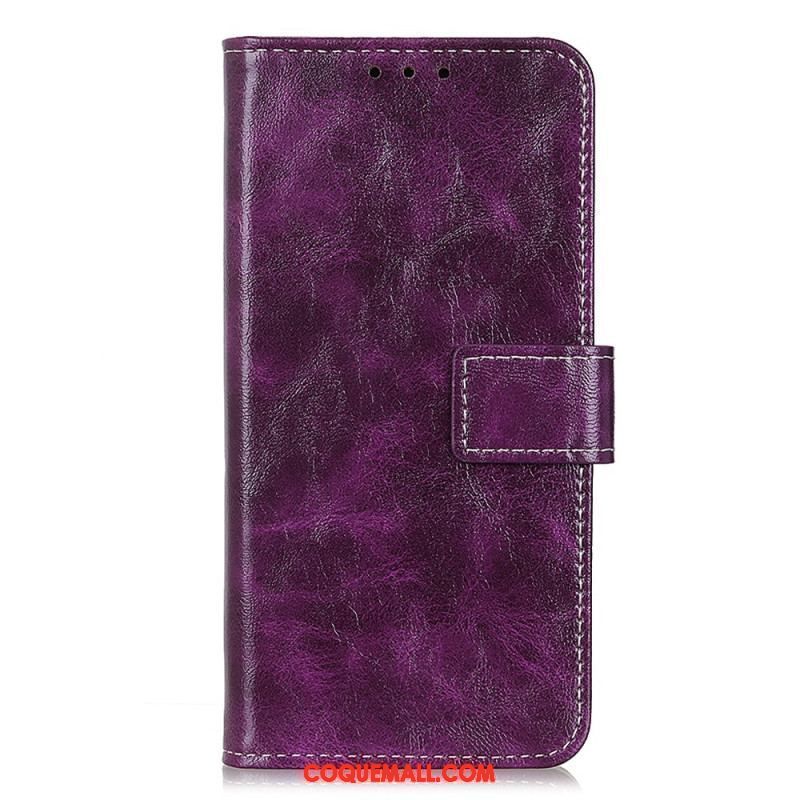 Housse iPhone 15 Vernie avec Coutures Apparentes