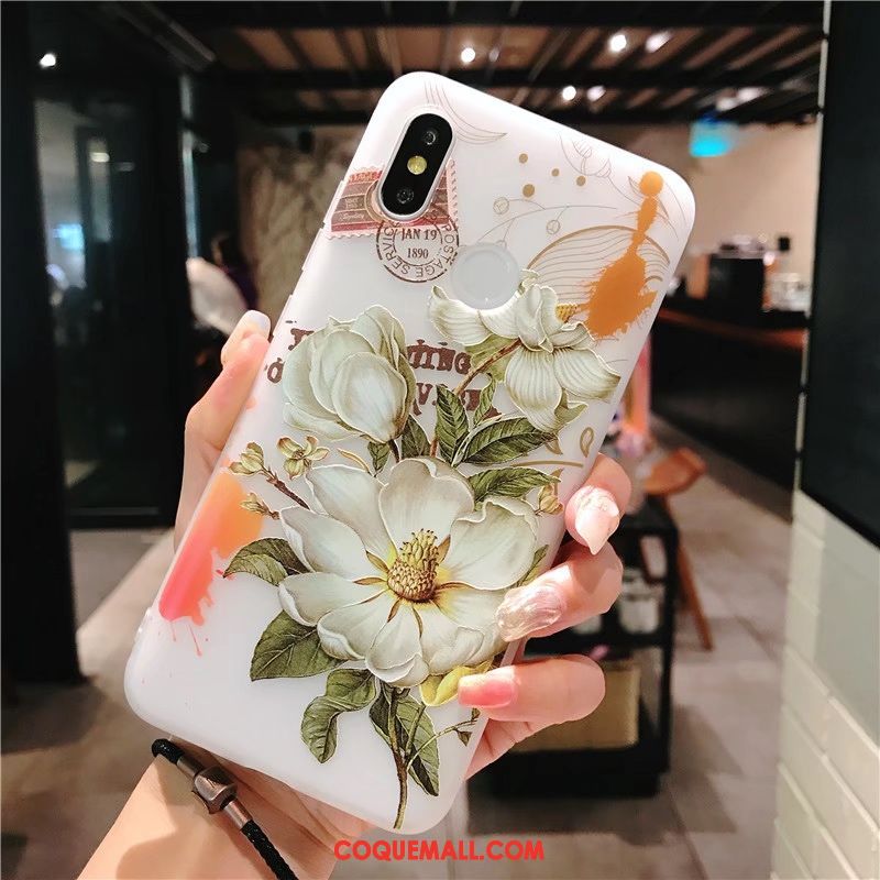 Étui Xiaomi Mi 8 Ornements Suspendus Gaufrage Rose, Coque Xiaomi Mi 8 Fluide Doux Style Chinois Beige