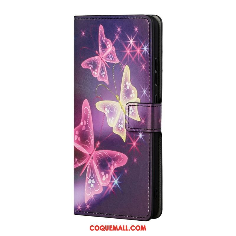 Housse Samsung Galaxy S22 Plus 5G Papillons et Fleurs