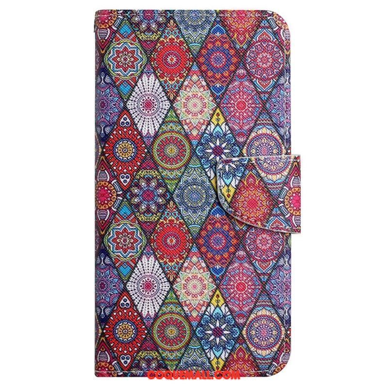 Housse iPhone 15 Joli Patchwork à Lanière